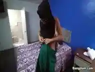 Desperate Arab Woman Fucks For Money - Arabsexposed