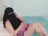 ØªÙÙØ³Ù ÙØµÙØ± Ø²ÙØ¬ØªÙ Ø¨ÙÙØ§Ø¨ ÙÙØ´Ø§Ø±ÙÙØ§ ÙØ¹ Ø£ØµØ¯ÙØ§Ø¦Ù husband share wife with niqab