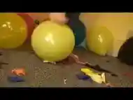 97 BALLOONS STOMP