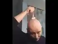 Bald girl Razor headshave