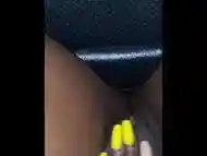 EBONY BABE MASTURBATING WITH CREAMPIE IN FRONT SEAT