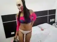 ME ENCANTO MASTURBARME CON UN CONSOLAROS ESTUVO MUY EXCITANTE TOCARME TODA