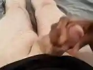 Quick Handjob from an ebony Girl