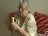 OMAHOTEL hard dildos and BBW grannies