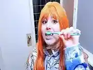 âËË&deg_á°á© Redhead brushes her teeth Ë à¼ à³âï½¡Ë