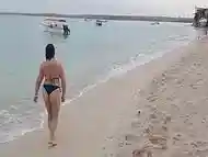 Esposa Puta Latina Caminando Por La Playa Conoce A Safado Y Tiene Sexo Con &Eacute_l Sin Condon Leche Adentro A La Zorra 1