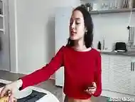 Amateur girlfriend fucks in the kitchen