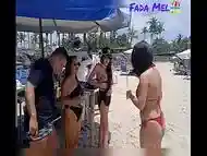 Bastidores Do Nosso Especial De Natal.Nossa Chegada Parou A Praia Do Pernambuco No Guaruj&aacute_. Paty Bumbum, El Toro De Oro, Binho Ted, Paola Gurgel , Mirella Montana, Hardbrazil.