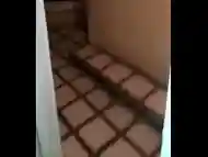 Esposa Cojiendo en el hotel con puerta abierta ricos gemidos