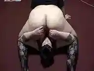 Fat ass sat on the face of a lesbian and to lick her hairy pussy. Cunnilingus and Facesitting.