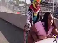 Gibby The Clown Fucks Juicy Tee On Atlanta&rsquo_s Most Popular Highway