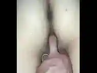 Hairy wet pussy loosing her virginity