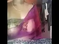 Indian aunty showed tits on chat