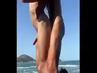 O CARIOCA DOTADO ME VIU DANDO BOBEIRA NA PRAIA E  ME LEITOU