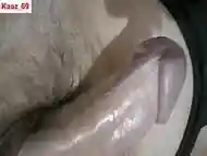 Sacando la ultima gota de semen