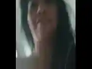 Susana de Atlixco Puebla sacando la leche (video sacado del cel de esta madurita)