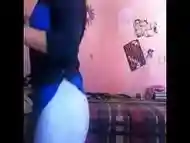 Teen Ass Shake