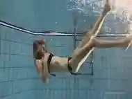 Nastya decided to do erotics underwater