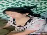 Sexy Indonesian Babe LIVE