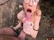 Walk In The Park, Scarlet Chase OUTDOOR BLOWJOB FINISH Cumshot At 4.48